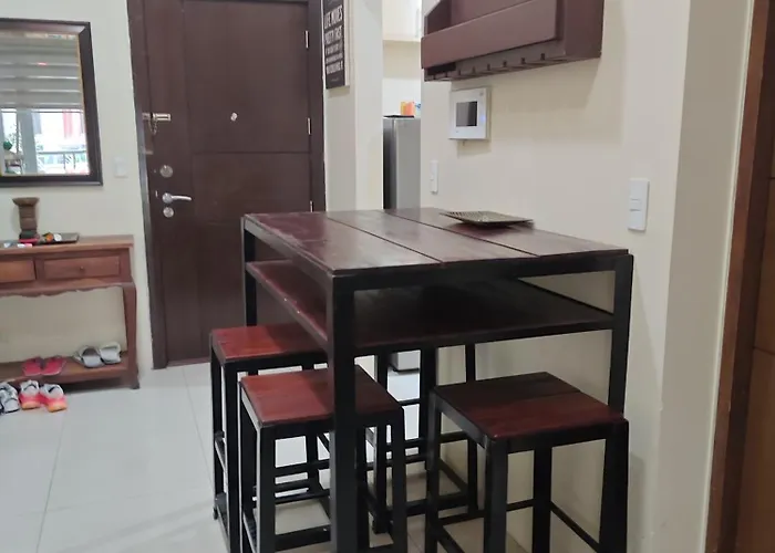 Aparthotel Cozy Across Naia T3 One Palm Tree